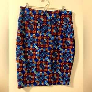 🌼 LuLaRoe Cassie Pencil Skirt 🌼 Size XL